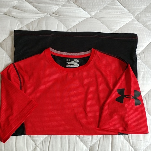 Under Armour Other - Under Armour Heat Gear Fitted Shirt